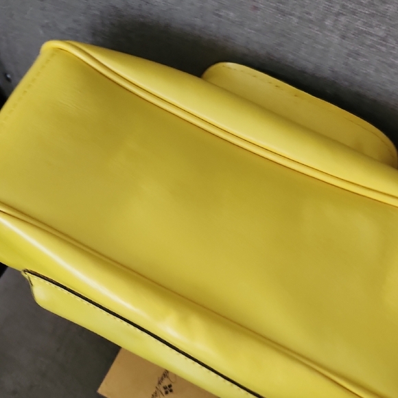 PATRICIA NASH Giorgia Yellow Leather Drawstring Crossbody Bucket Bag New FLAWED - Picture 10 of 15